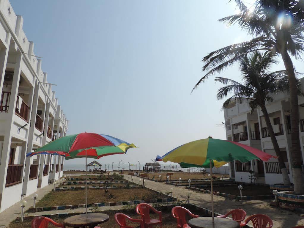 Bombay Beach Resort 만다르모니 외부 사진